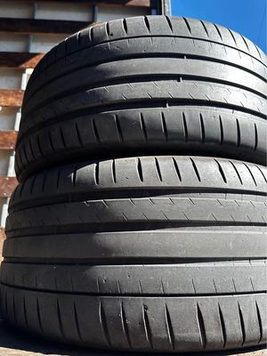 2 USED TIRES Michelin 265/40R20 PILOT SPORT 4S WITH 50% TREAD LIFE