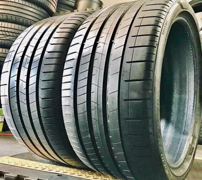 2 USED TIRES Pirelli 315/30R22 P ZERO PZ4 WITH 80% TREAD LIFE