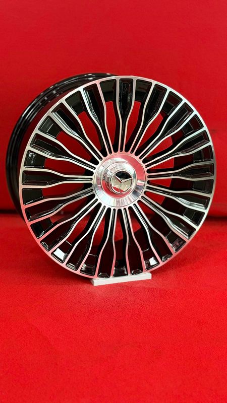 Mercedes Benz 21&quot;