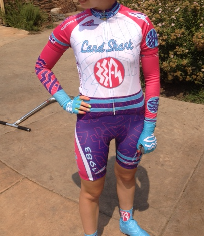 Land Shark Signature Women&#39;s Sun Sleeve