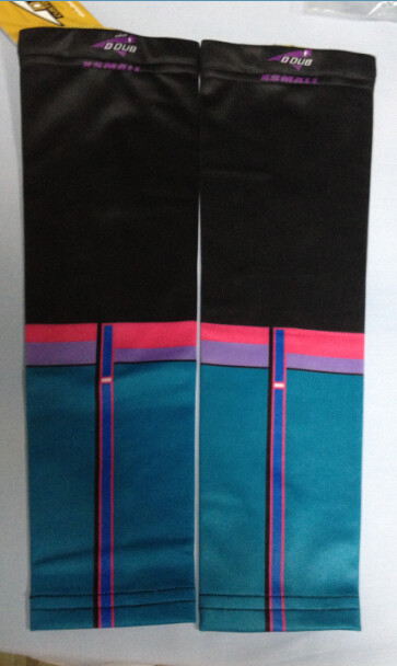 D Dub Custom Fit Kit Chill Predator Women&#39;s Arm Warmer