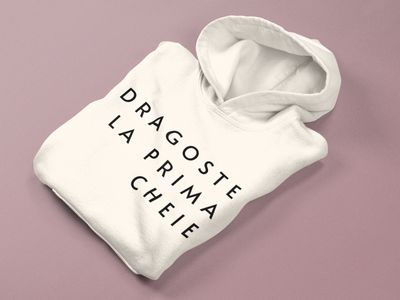 Hanorac Unisex Oversize &quot;DRAGOSTE LA PRIMA CHEIE&quot;, bumbac 100%, alb ivory