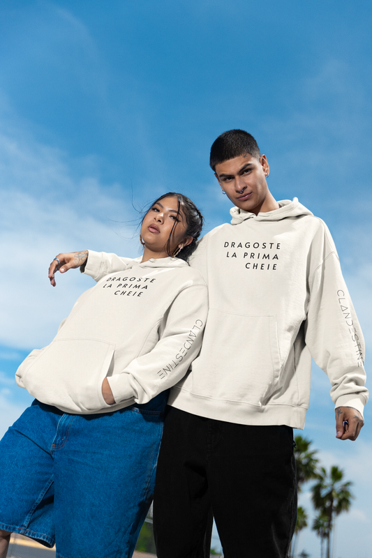 Hanorac Unisex Oversize "DRAGOSTE LA PRIMA CHEIE", bumbac 100%, alb ivory