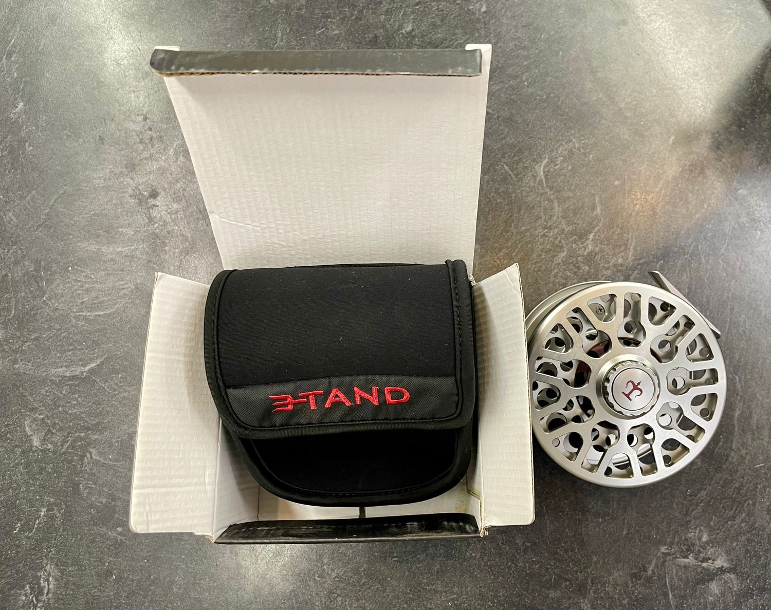 3 TAND T-150 SALTWATER FLY REEL
