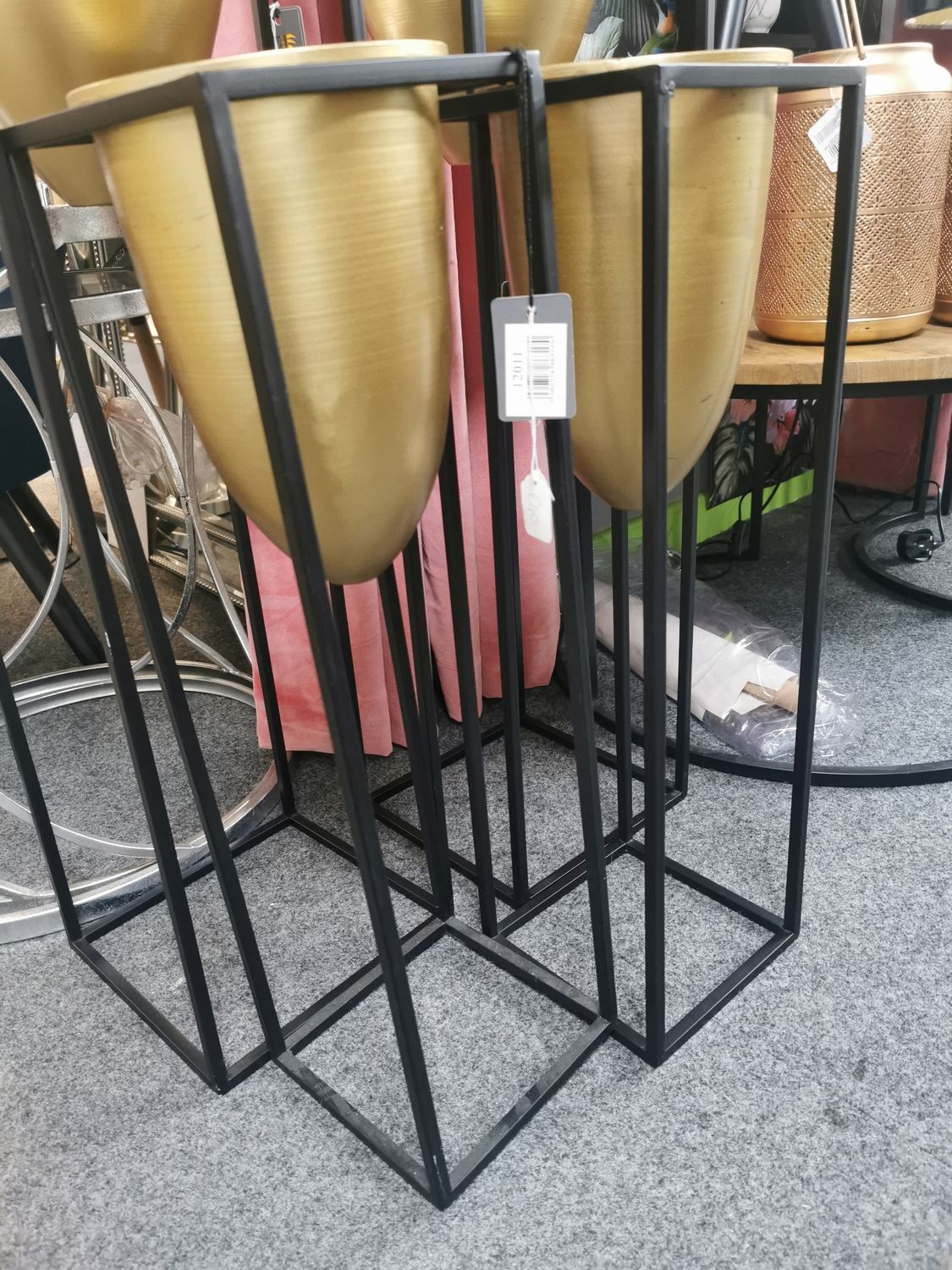 Plant Stand Black