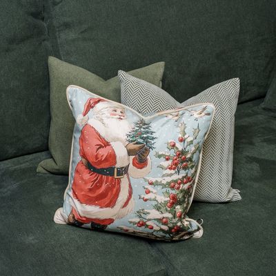 VELVET YULETIDE GIFT