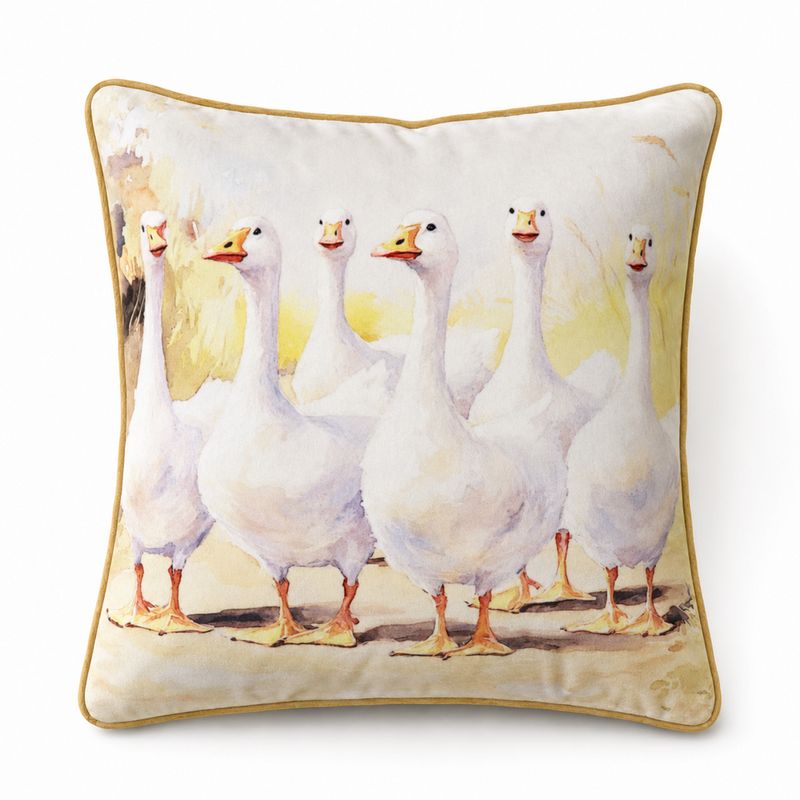 CUSHION F&amp;H VELVET GIRL POWER