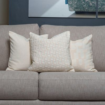 STUDIO WEAVE CREAM CUSHION 