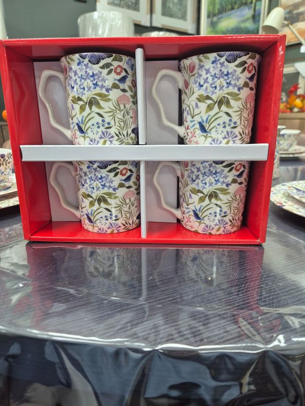 Butterfly Garden 4pc Mug Set