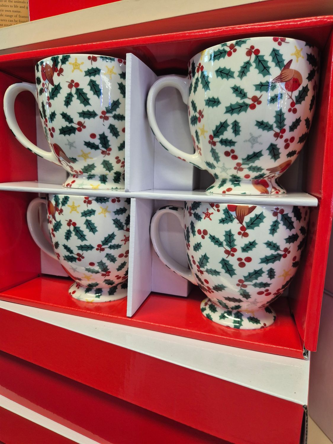 Holly 4pc Mug Set
