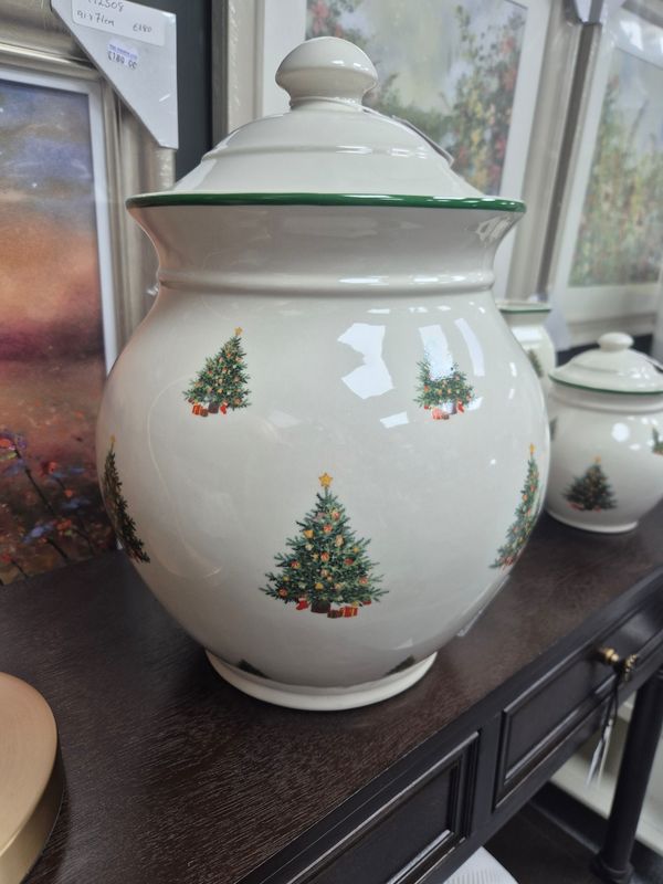 Bread Crock Christmas