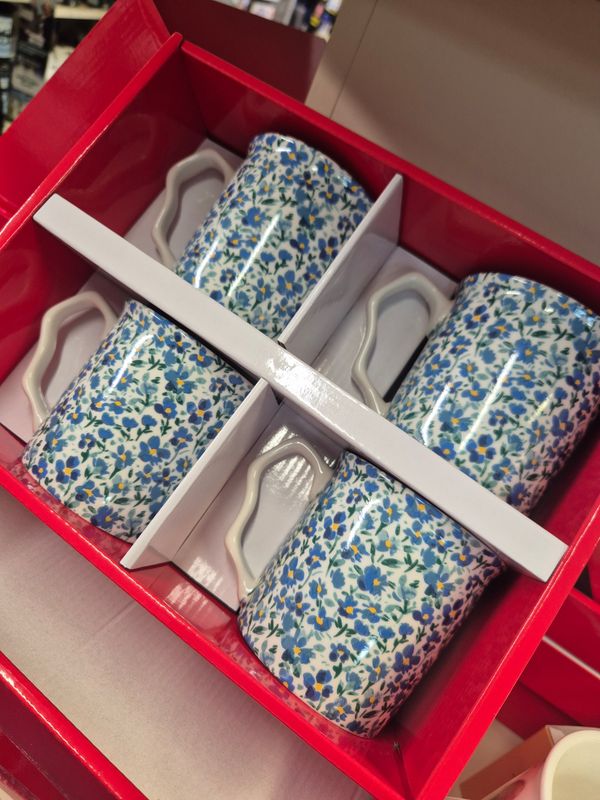 Blue Daisy 4pc Mug Set