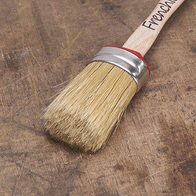 Petite Oval Brush