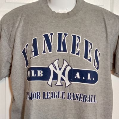 Vintage 1999 Roger Clemens #12 NY Yankees T-Shirt Large