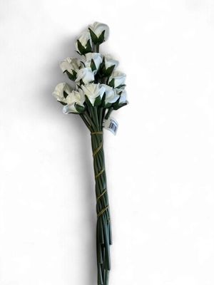 Rose Bud Bouquet in White