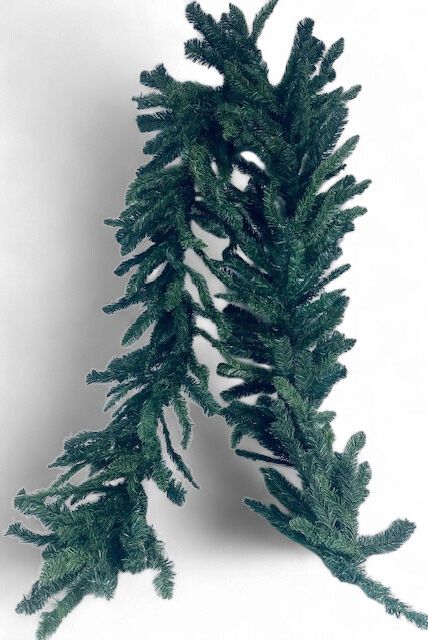 Banff Garland 9'x18"