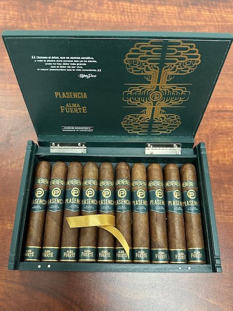 Plasencia Alma Fuerte Robustus II Colorado