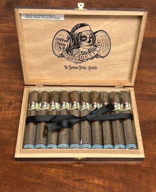 Fat Bottom Betty Toro