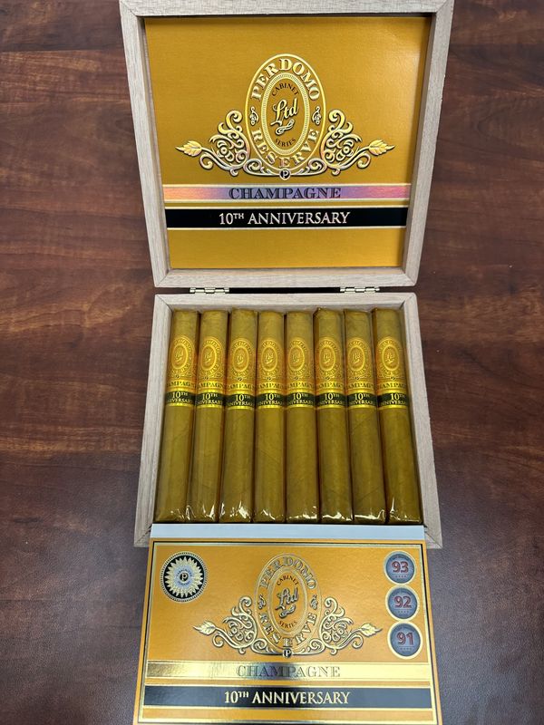 10th Anniversary Champagne