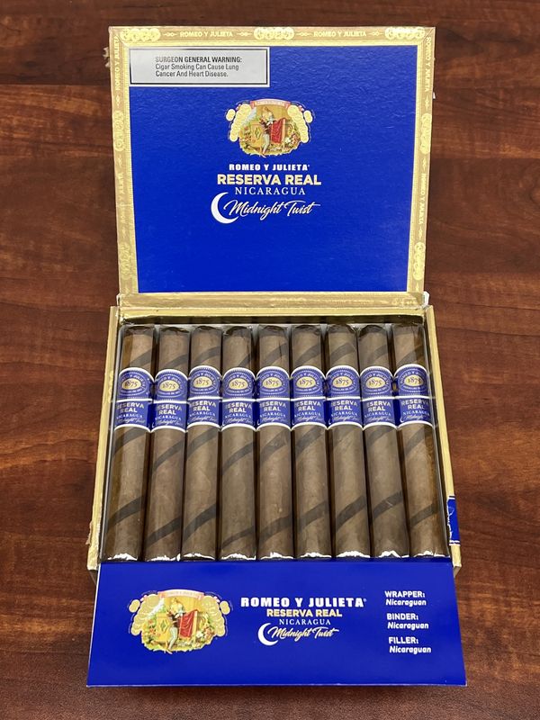 Reserva Real Nicaragua Midnight Twist