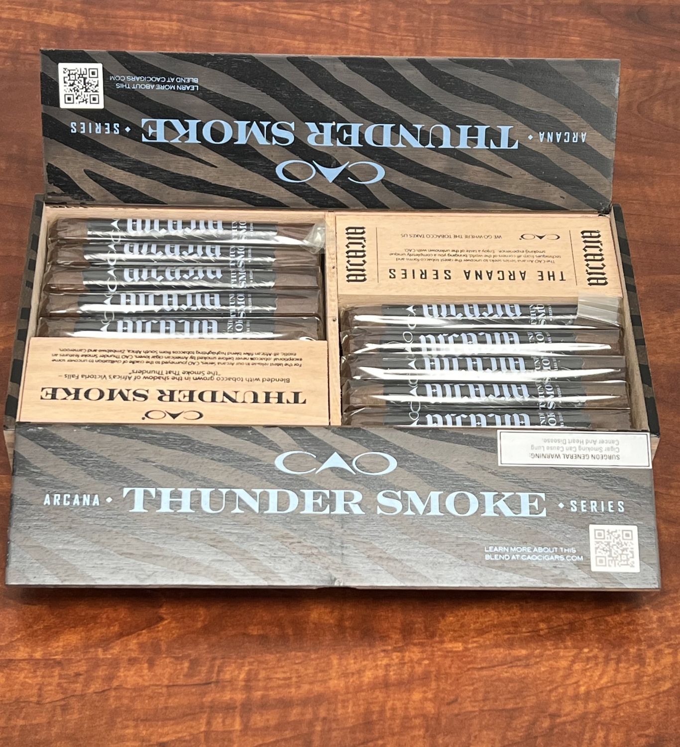 Arcana Thunder Smoke