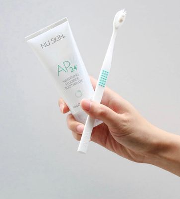 AP 24® Whitening Fluoride Toothpaste