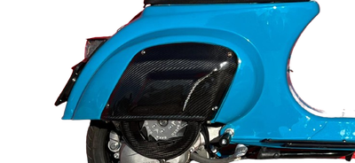 [CRB-064] Sportellino laterale in carbonio per  vespa 50 et3 125 primavera