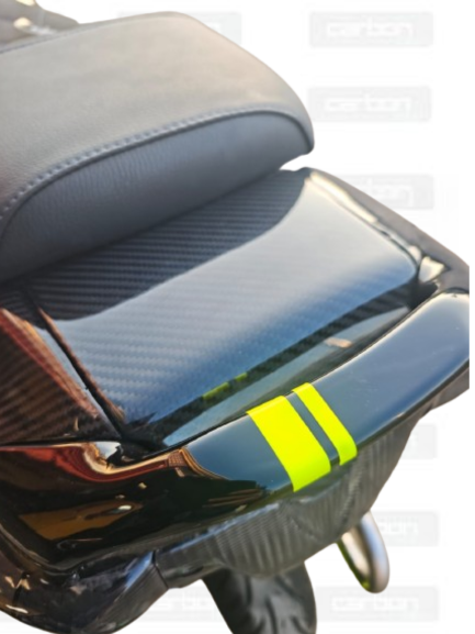 [CRB-153] Sportello posteriore sopra al fanale Giler Runner