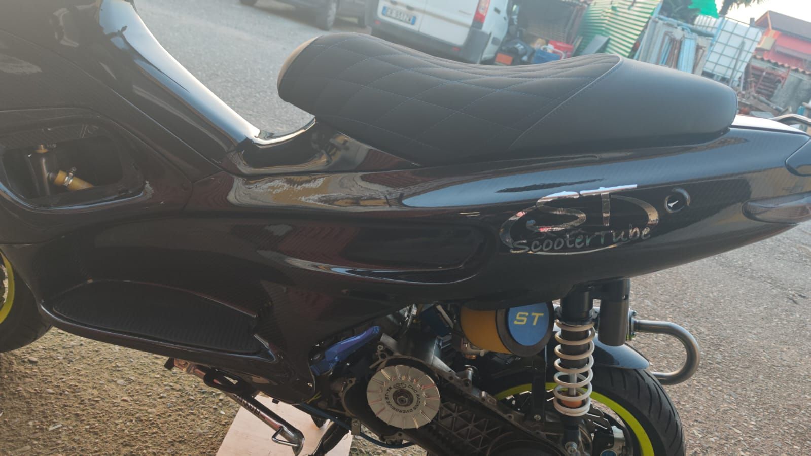 [CRB-154]  Fianchi Latrerali monoscocca per Gilera Runner