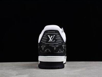 lv trainer sneaker