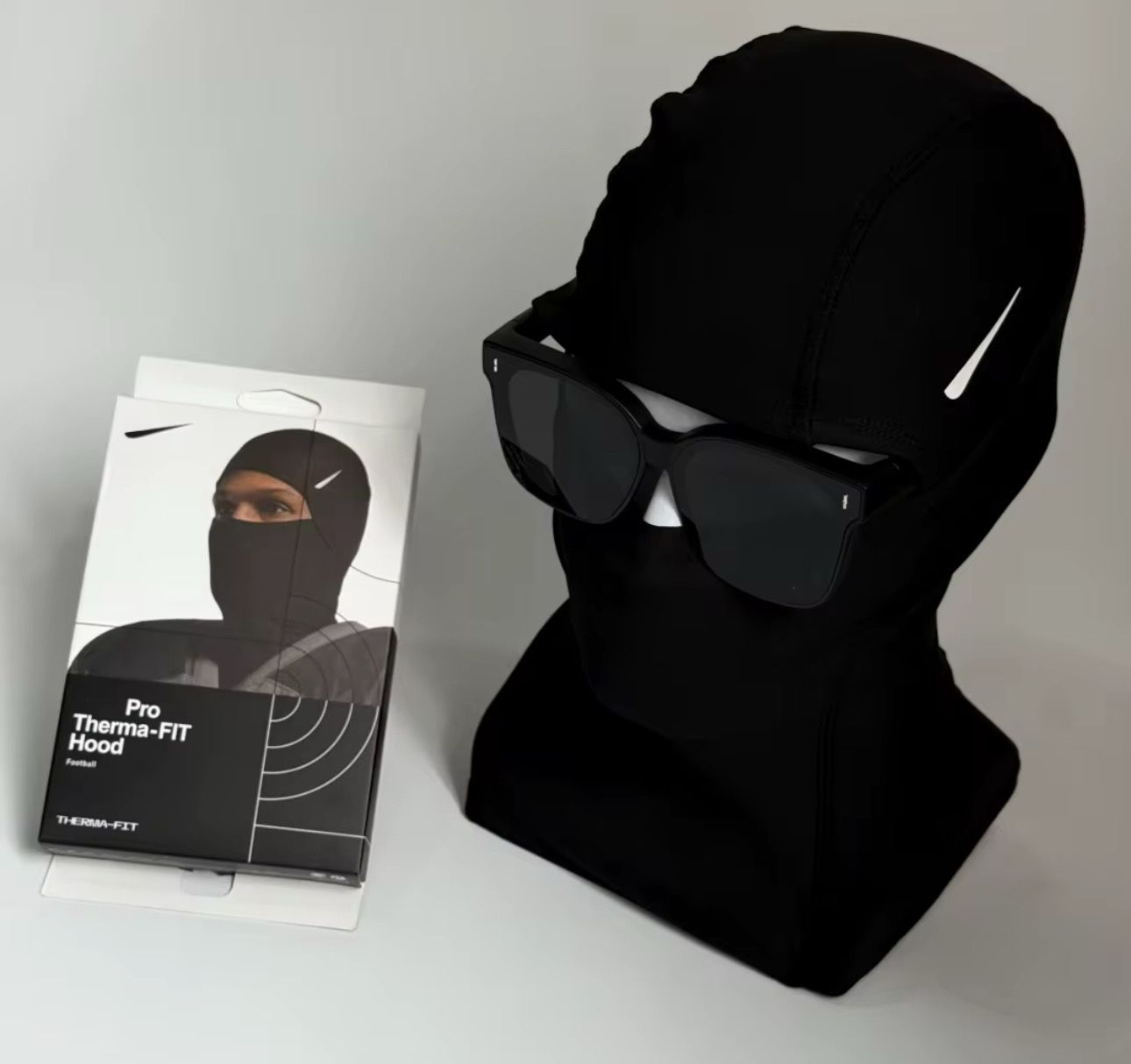 Nike Pro Hyperwarm Hood