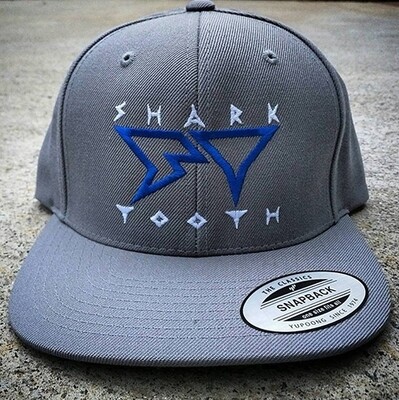 Shark Tooth® Silver Snapback Shark Tooth® Silver Snapback