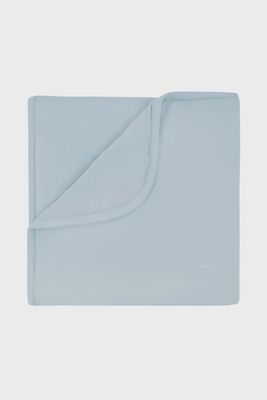 Solid Blanket / Fog