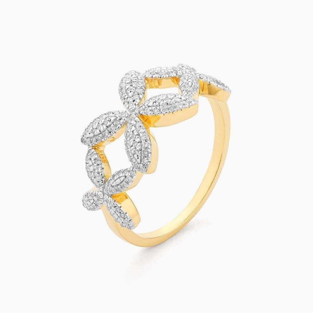 Flower Power Statement Ring, Size: 6