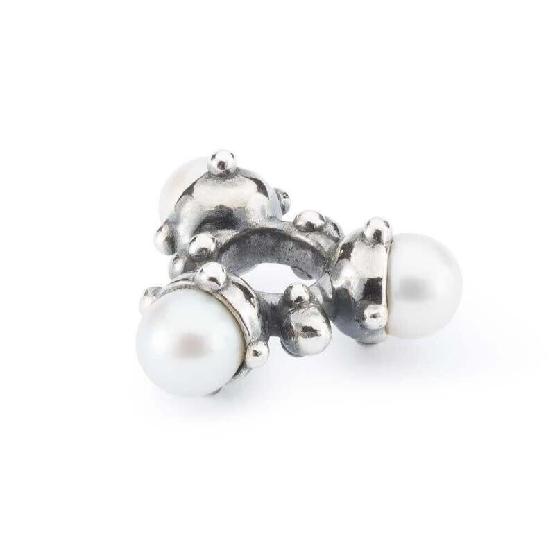 Pearl Flower  Bead
