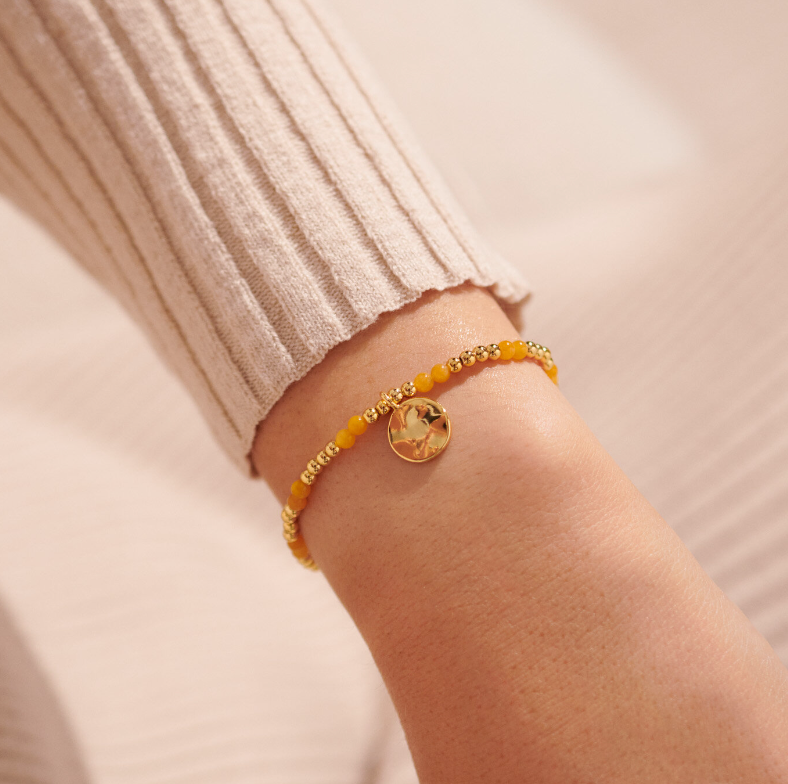 A Little November Bracelet Gold