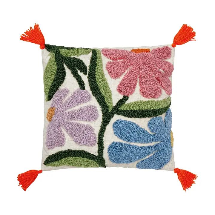 Wavy Floral Field Hook Pillow w/Tassels 16x16