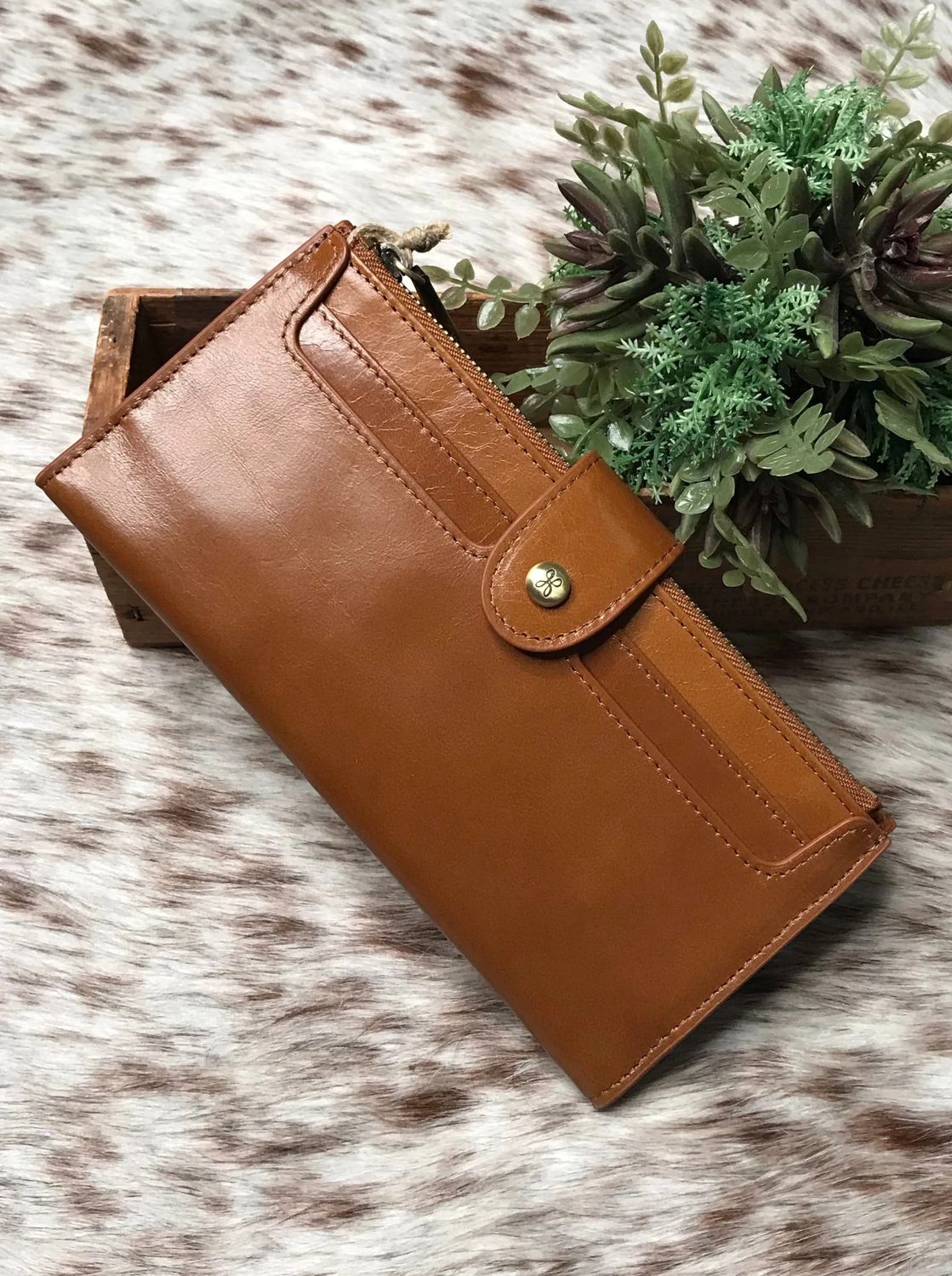 Dunn Wallet Truffle