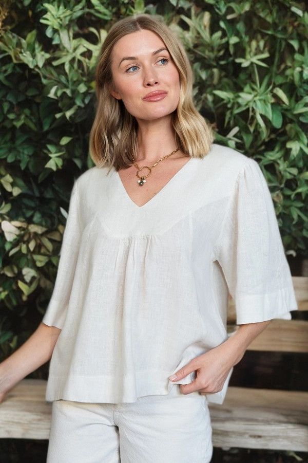 Amelie Linen Top - Two Colors O/S