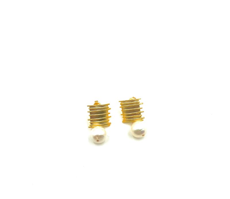 Beck Pearl Earrings Gold