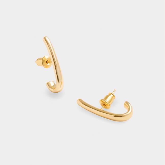 IZI Ear Huggie Earrings Gold