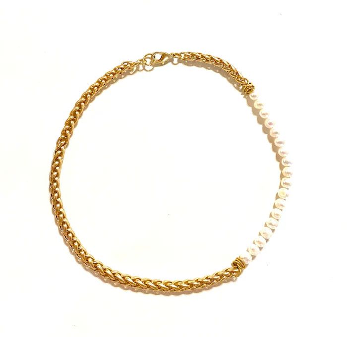 Lenny - Necklace Pearl Strand Accent
