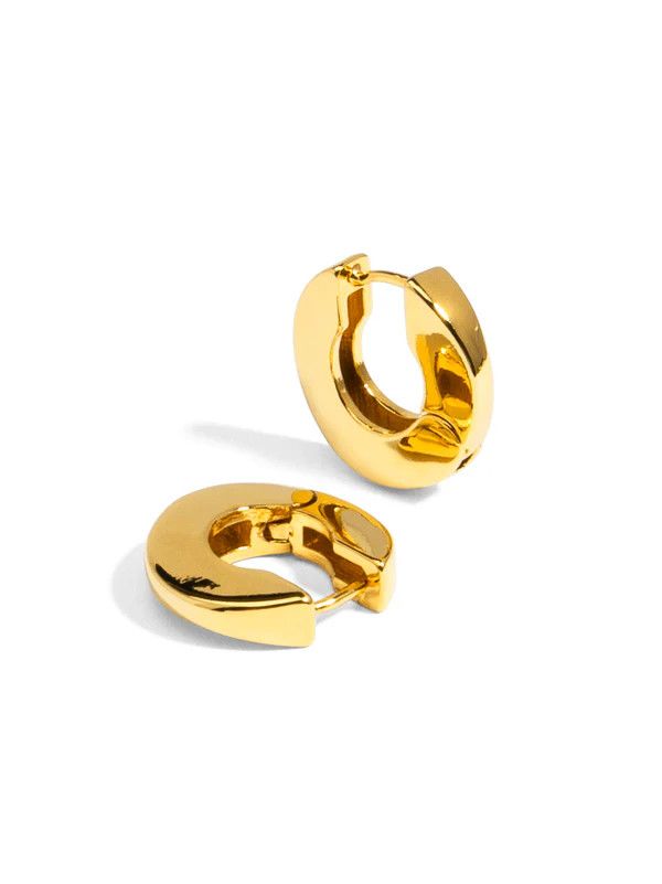 Round Flat Huggie Earring Gold