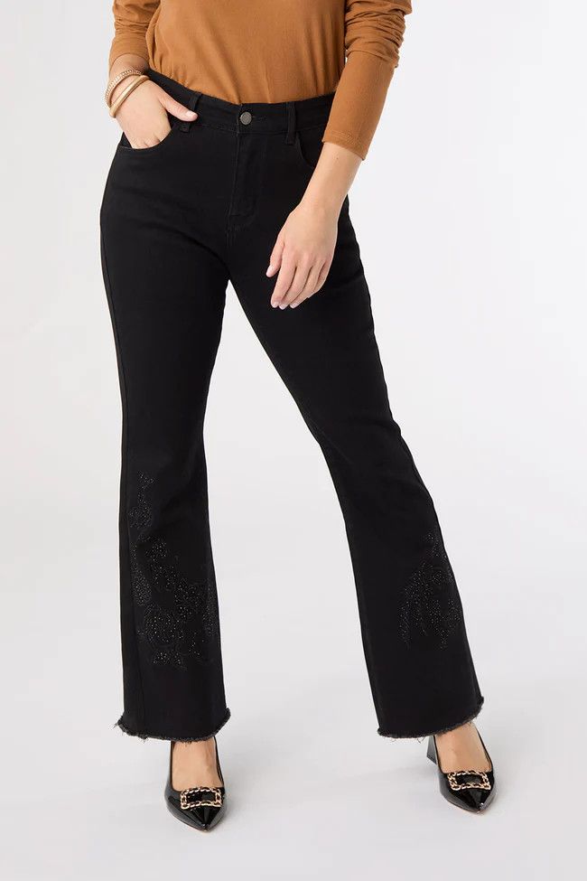 Everstretch Baby Bootcut w/ Bottom Embroidery - Black