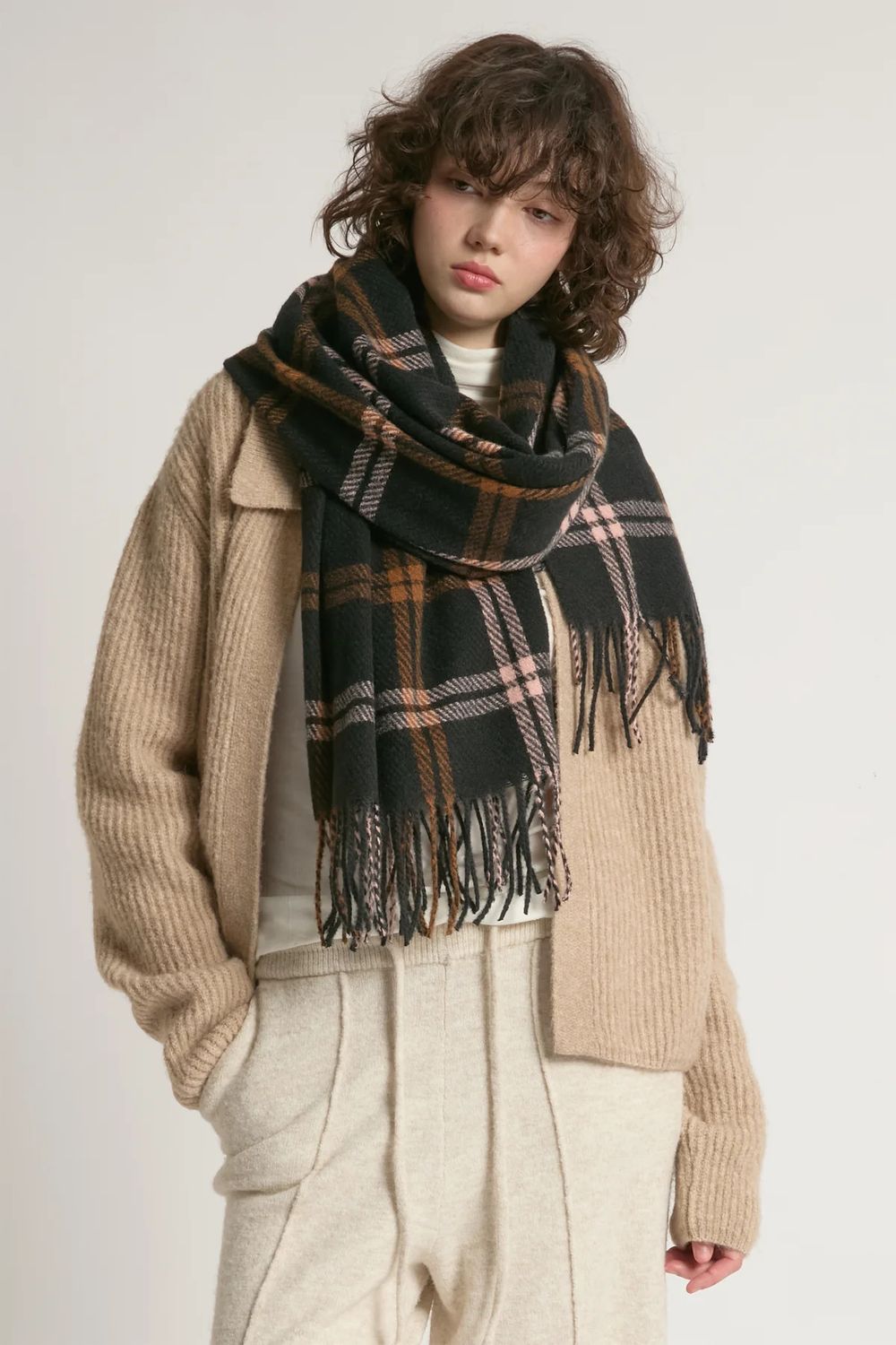 Ashbury Check Scarf- Black