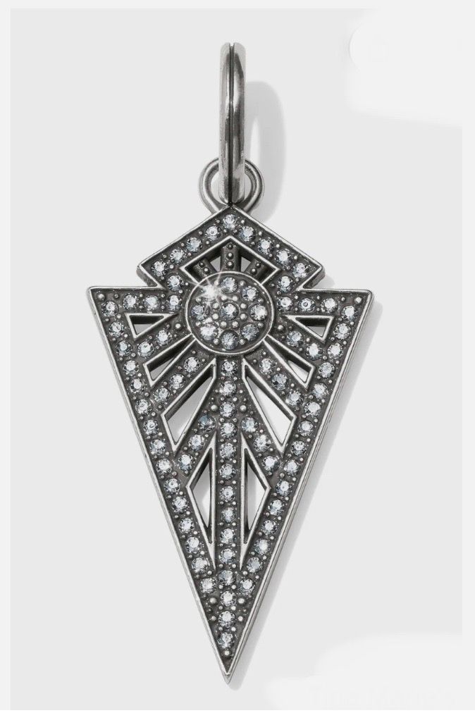 Deco Arrow Amulet/Charm