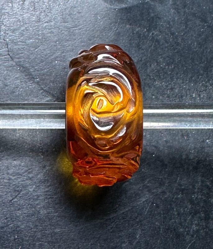 Trollbeads Carved Rose Ambers