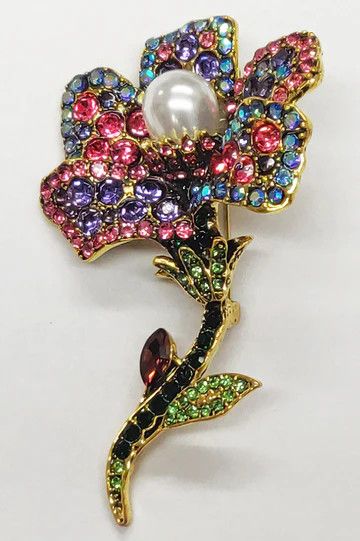 Pearl Floral Pin
