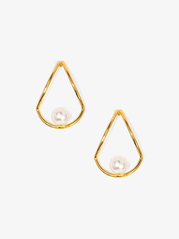 Hollow Teardrop Pearl Earring