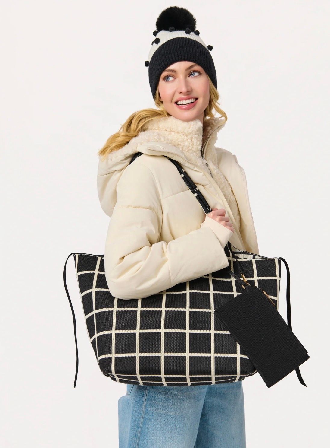 Robbie Tote, Color: Ink
